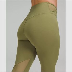 Lululemon leggings. Size 12. Green.
